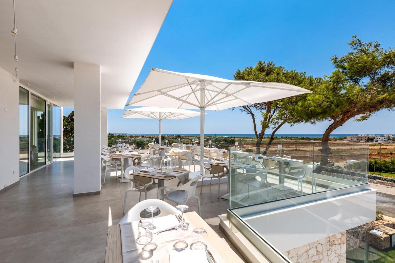 Perla Saracena Hotel & Restaurant Salve Exterior photo